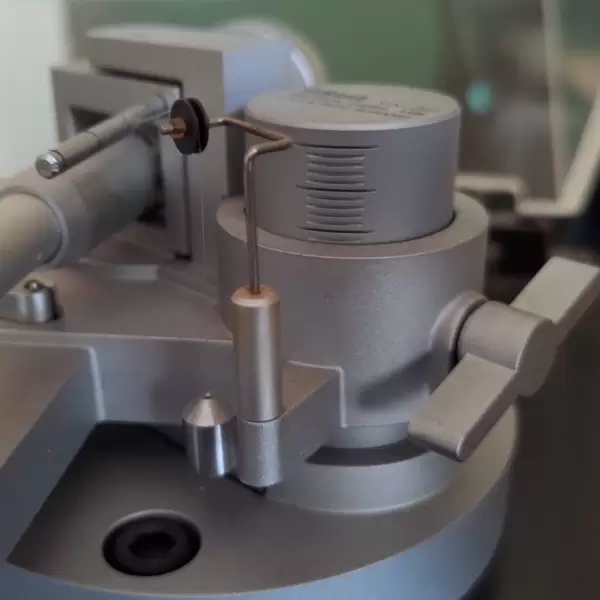 Как настроить антискейтинг на виниловом проигрывателе Как настроить антискейтинг на виниловом проигрывателе